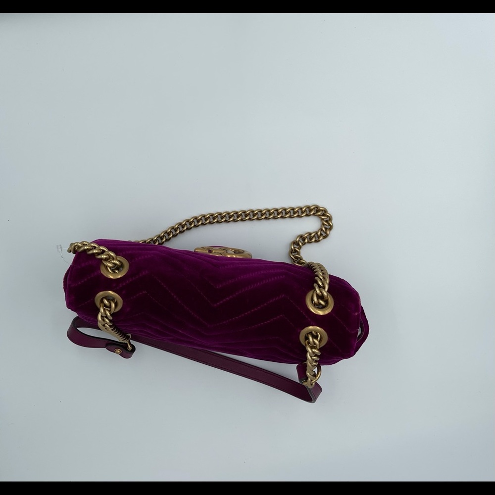 Gucci Marmont Chevron Quilted Velvet Shoulder Bag - Picture 2 of 7